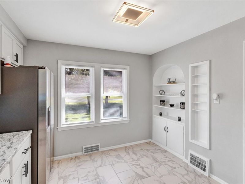 4624 Derbyshire Drive, North Randall, OH 44128 Photo 11