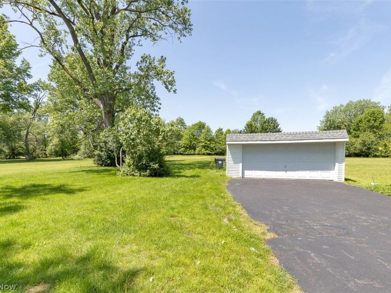 4624 Derbyshire Drive, North Randall, OH 44128 Photo 30