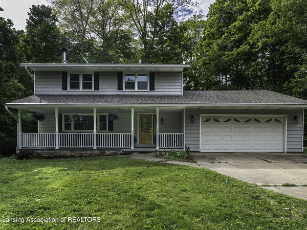 3216 Smithville Road, Eaton Rapids, MI 48827