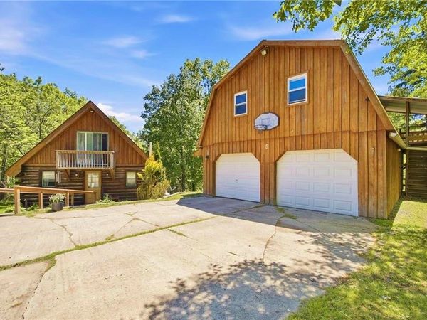 6651 Longsdorf Road, Naples, NY 14512