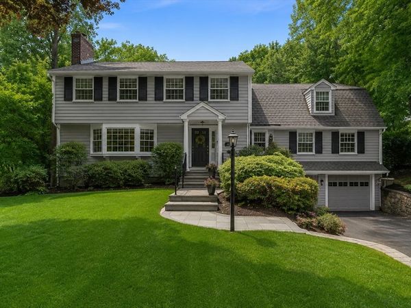 22 Tanglewood Road, Wellesley, MA 02481