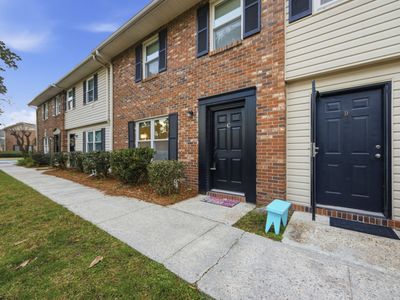 415 Parkdale Drive, Unit Apt 8c, Charleston, SC 29414