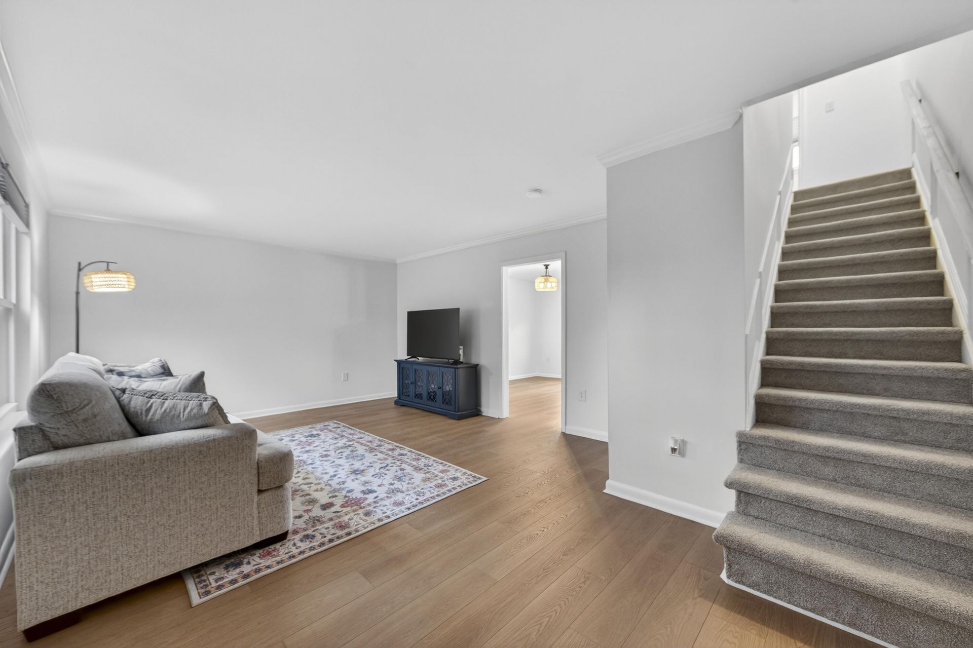 415 Parkdale Drive Photo 11
