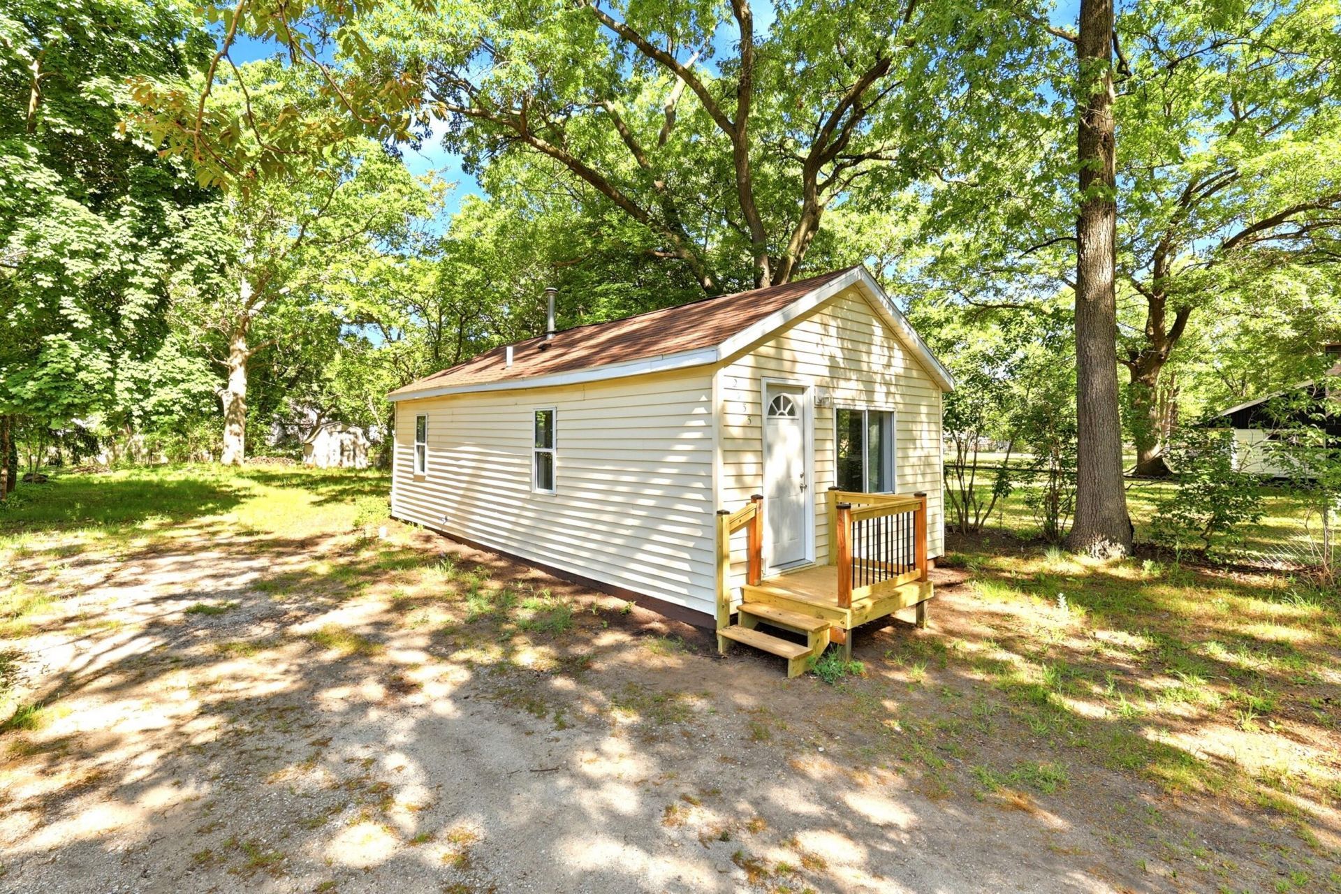 2933 Valk Street, Muskegon, MI 49444 Main Photo