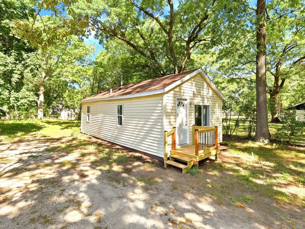 2933 Valk Street, Muskegon, MI 49444