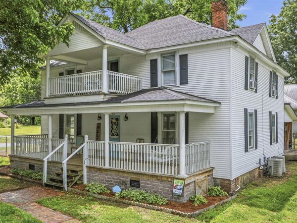 74 Hammond Street, Valley Head, AL 35989