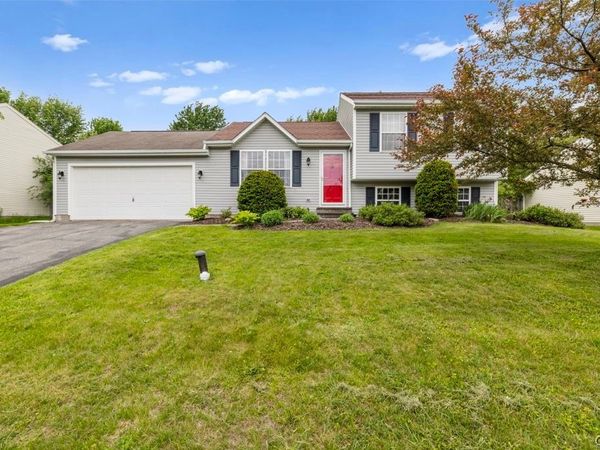 5717 Boulia Drive , Clay, NY 13041