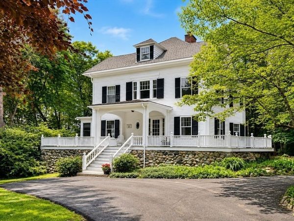 55 Coburn Rd, Weston, MA 02493