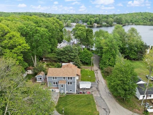 175 Lake Shore Ave., Hamilton, MA 01982