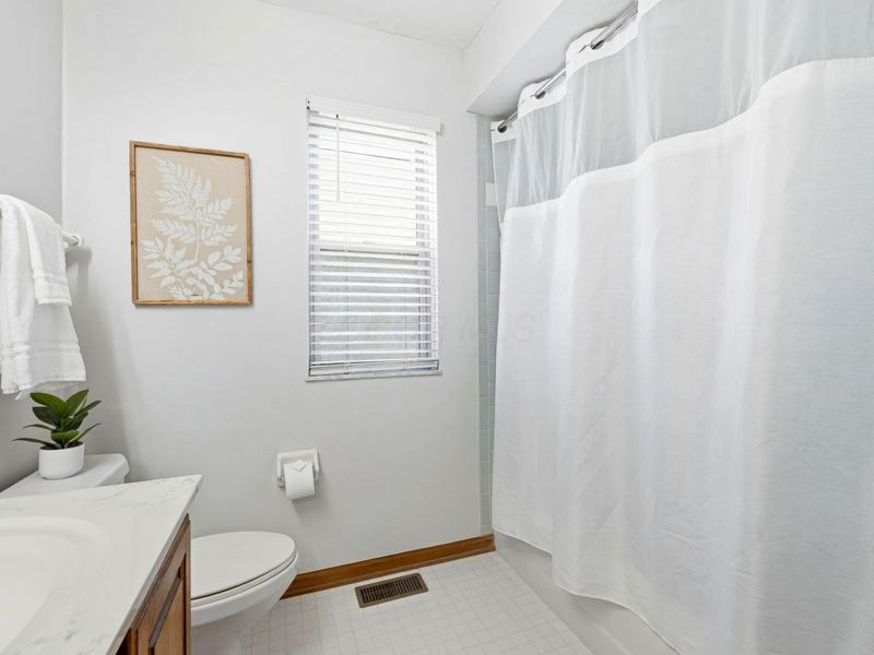 851 Claycross Court, Galloway, OH 43119 Photo 41