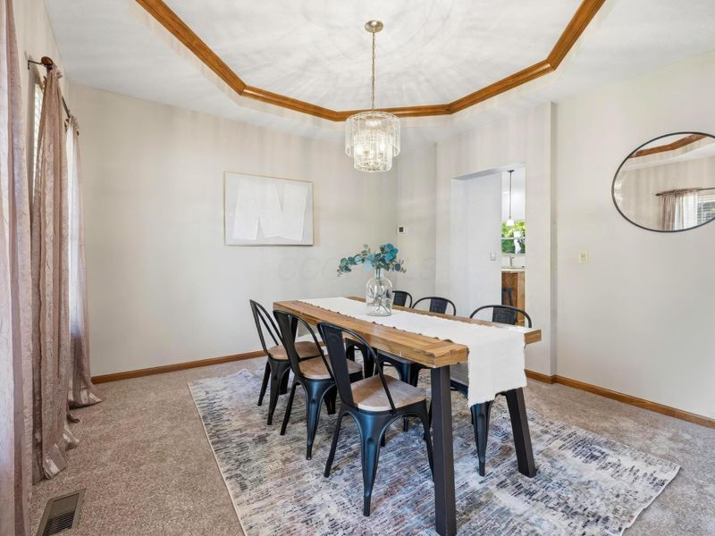 851 Claycross Court, Galloway, OH 43119 Photo 7