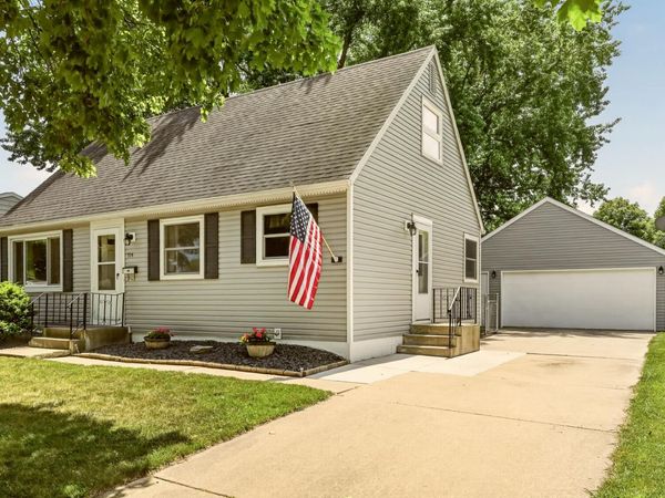 914 16 1/4 Street SE, Rochester, MN 55904