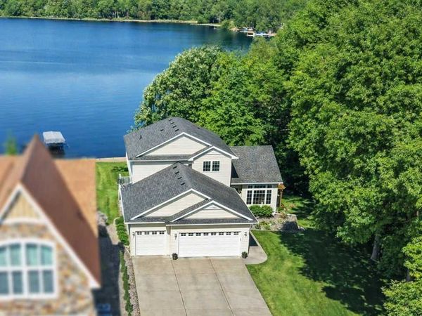 2649 Cardinal Way , Buffalo, MN 55313