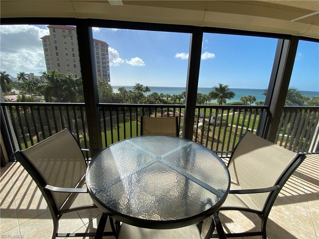 10851 Gulf Shore Dr , Unit 303, Naples, FL 34108 Photo