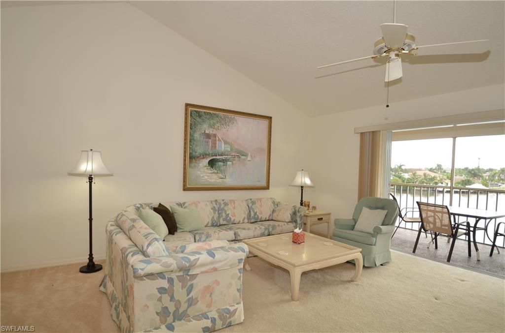 10682 Gulfshore Dr , Unit 304 C, Naples, FL 34108 Photo