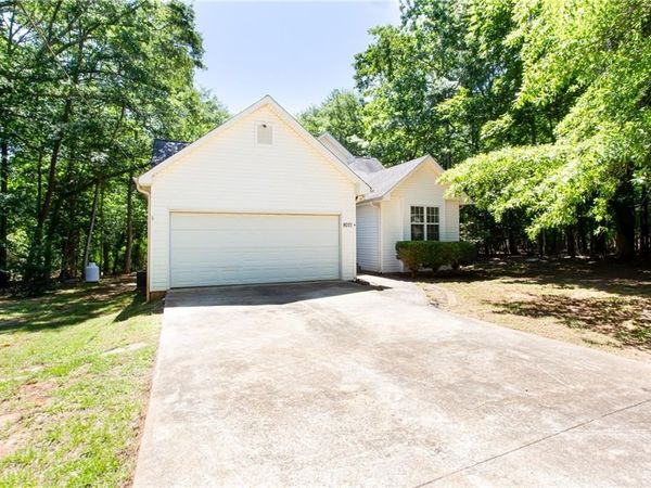 8071 Beachwood Drive, Murrayville, GA 30564