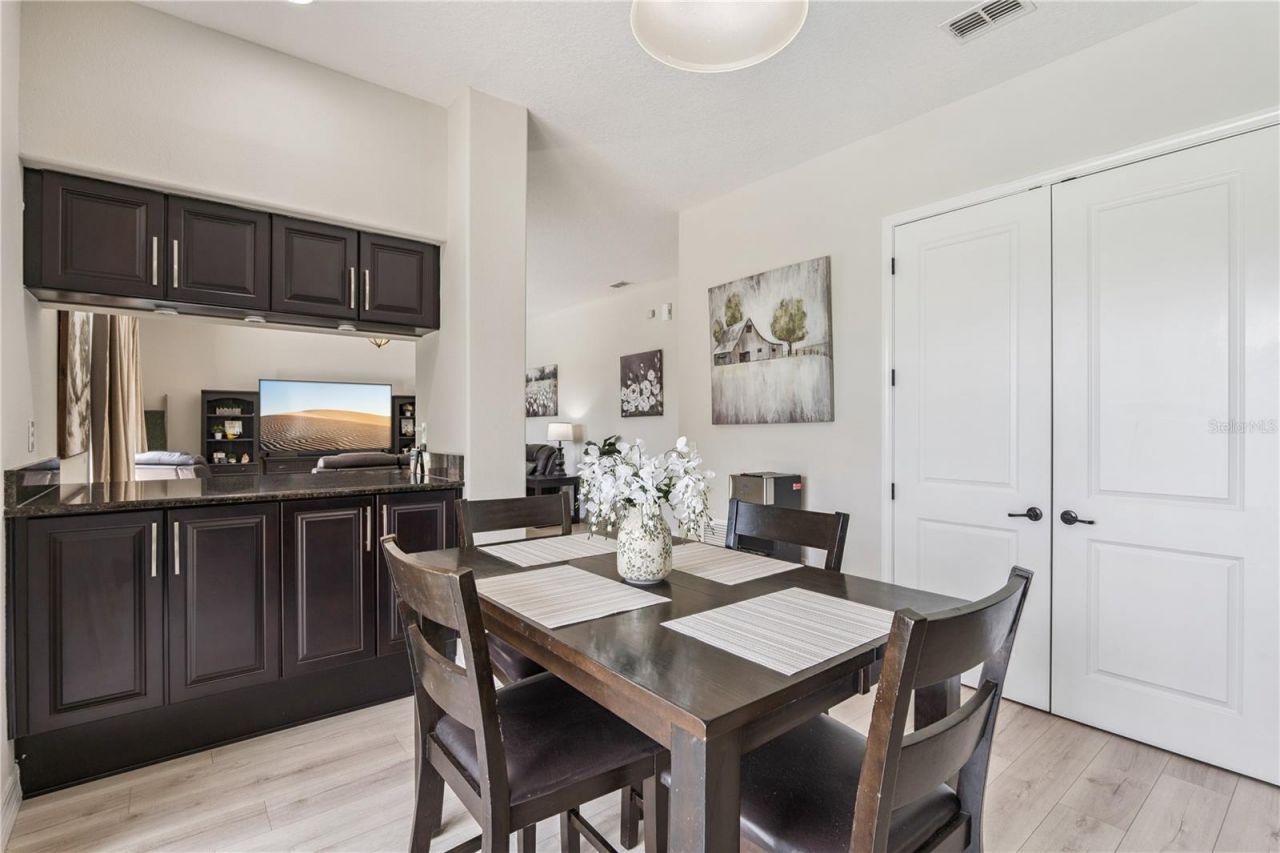 32628 View Haven Lane, Sorrento, FL 32776 Photo