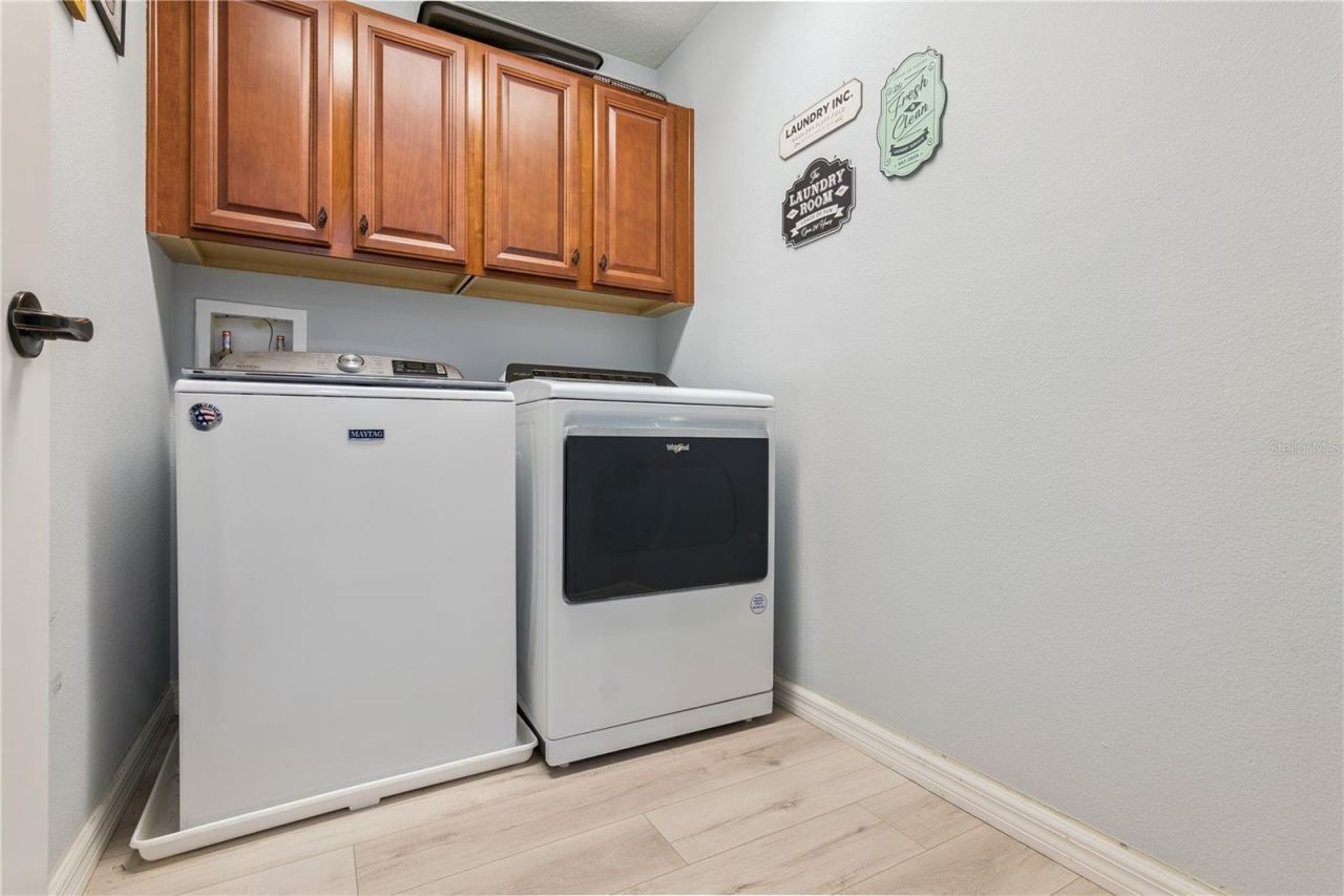 32628 View Haven Lane, Sorrento, FL 32776 Photo