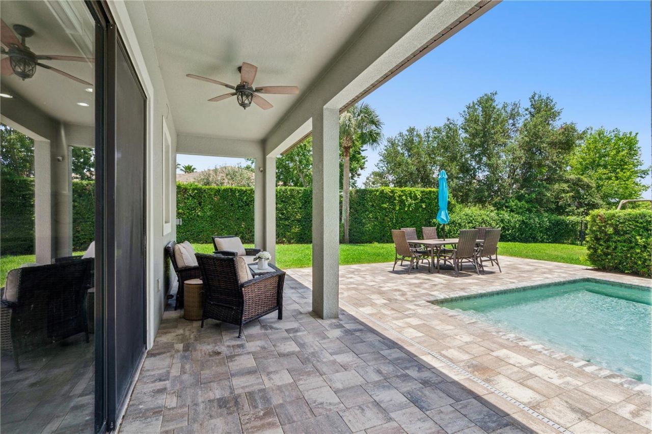 32628 View Haven Lane, Sorrento, FL 32776 Photo