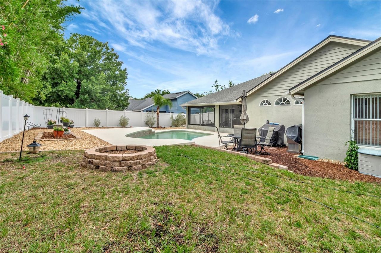 226 Pleasant Hill Drive, Clermont, FL 34711 Photo