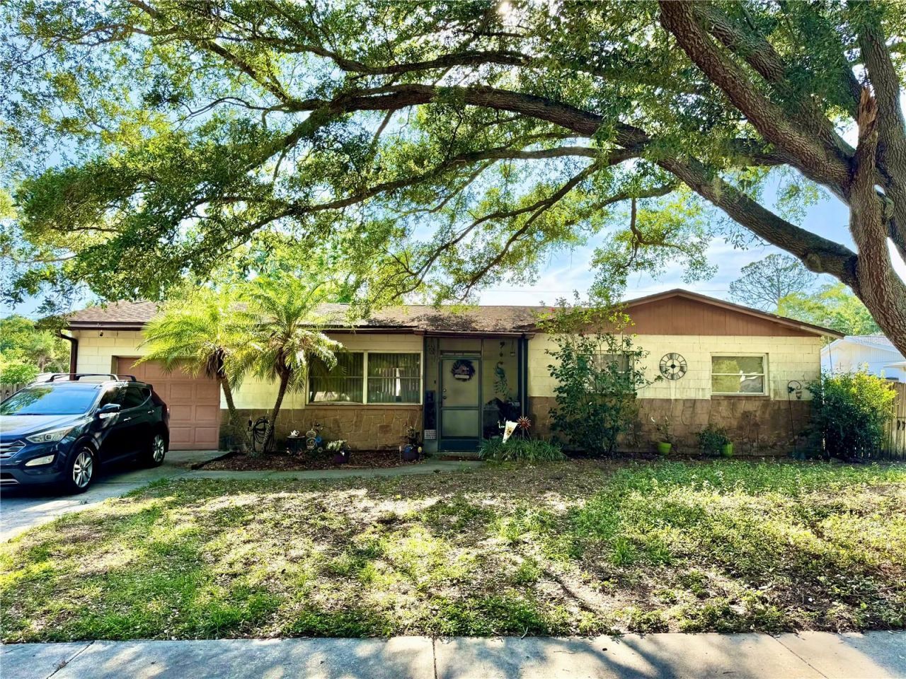 1406 Pineapple Lane, Clearwater, FL 33759 Main Photo