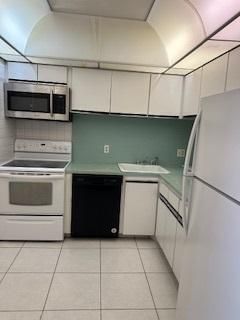 12007 Poinciana Boulevard, Unit 205, Royal Palm Beach, FL 33411 Photo
