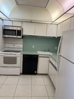 12007 Poinciana Boulevard, Unit 205, Royal Palm Beach, FL 33411 Photo