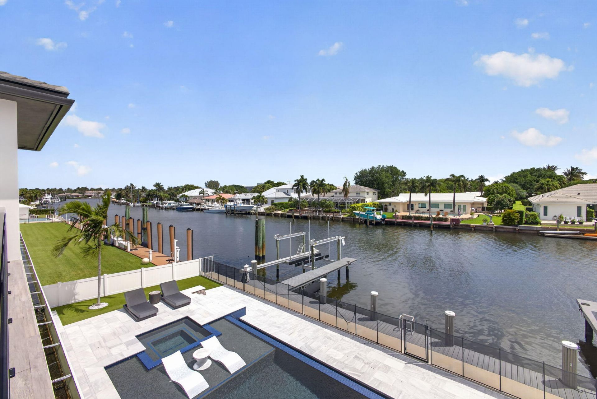 824 Shore Drive, North Palm Beach, FL 33408 Photo