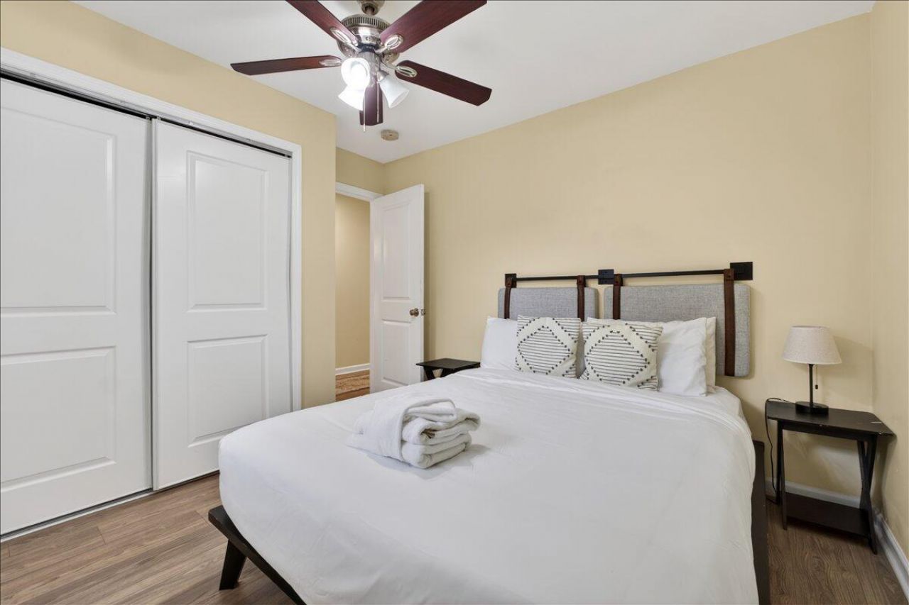 5917 Hagood Avenue Photo 20