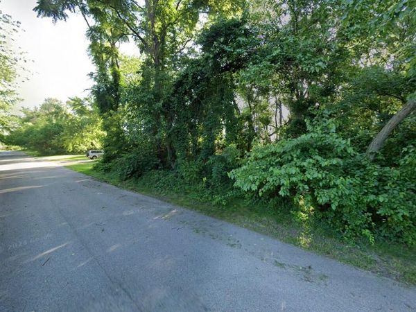 3700 Bl Maple Street, Hobart, IN 46342