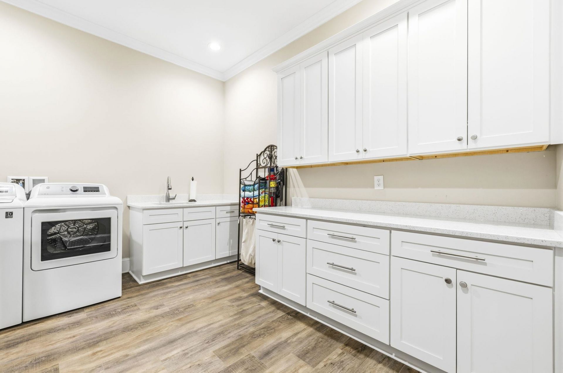 1548 Malaga Circle  Photo 44