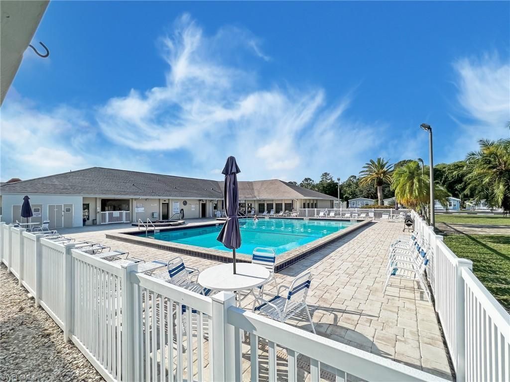 204 Sojourn Dr, North Fort Myers, FL 33903 Photo