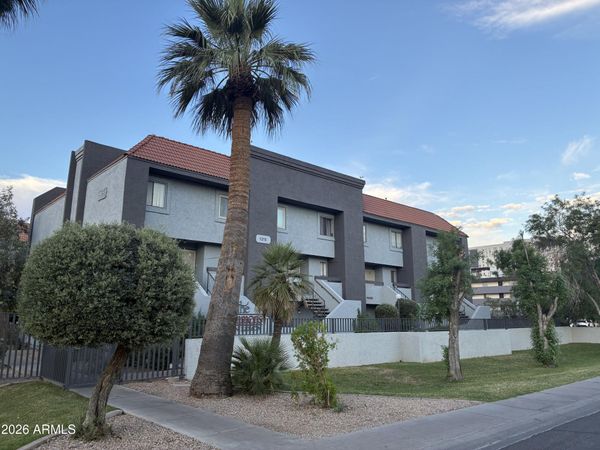 1215 E Lemon Street, Unit Apt 127, Tempe, AZ 85281
