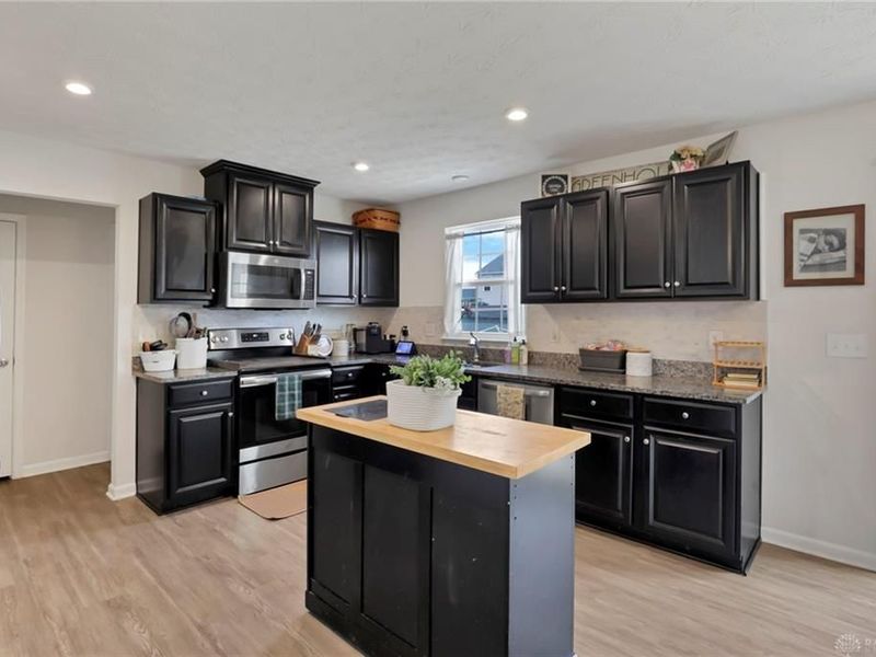 6207 Willow Oak Drive, Huber Heights, OH 45371 Photo 17