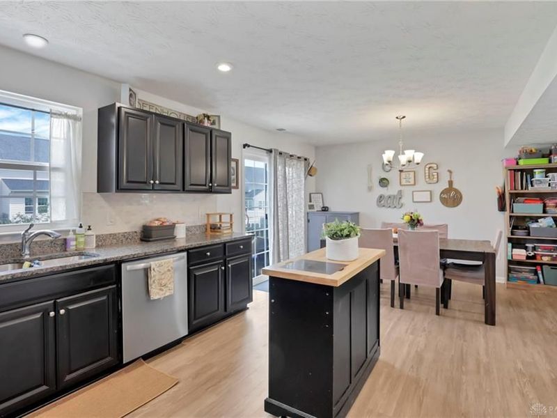 6207 Willow Oak Drive, Huber Heights, OH 45371 Photo 19