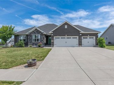 100 Union Crossing Drive, Carlisle, OH 45005