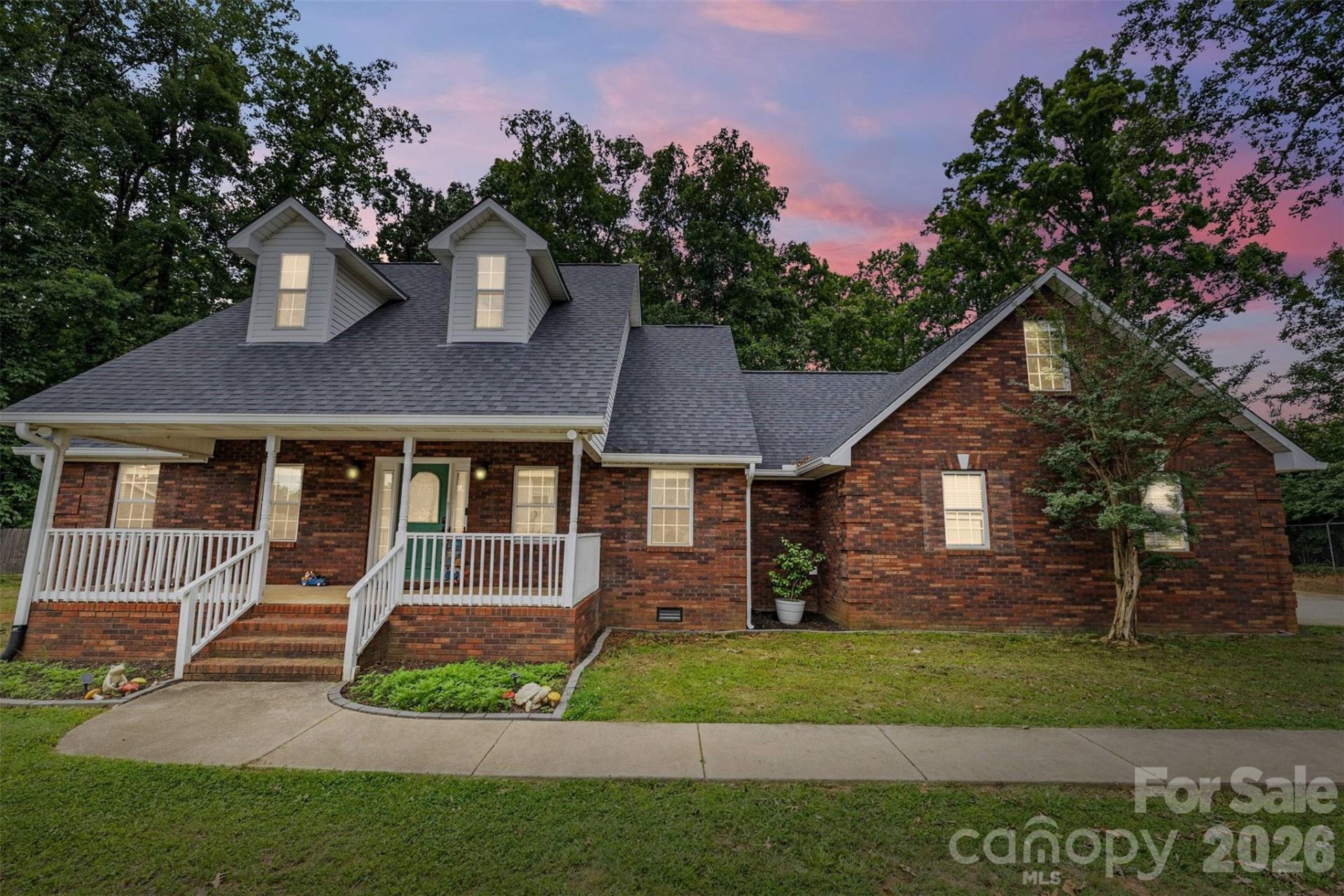 4403 Hubbard Road , Charlotte, NC 28269 Main Photo