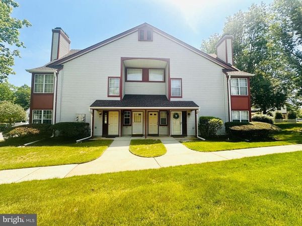 51 ANDOVER PLACE, ROBBINSVILLE, NJ 08691