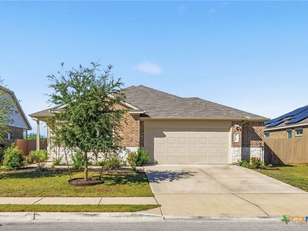 709 Carol Drive , Hutto, TX 78634