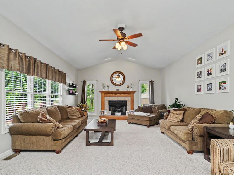 2995 Rolling Meadows Drive, Mansfield, OH 44904 Photo 3