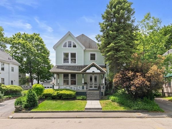 20 Riverview Ave, Waltham, MA 02453
