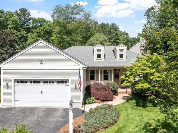 86 Beechwood, Haverhill, MA 01832