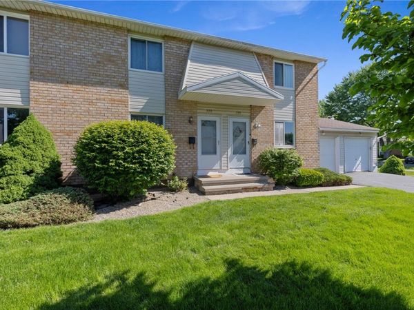 330 Fox Run , Rochester, NY 14606