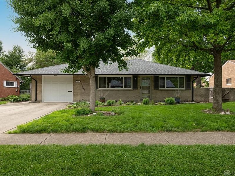 3689 Elmira Drive, Kettering, OH 45439 Photo 1