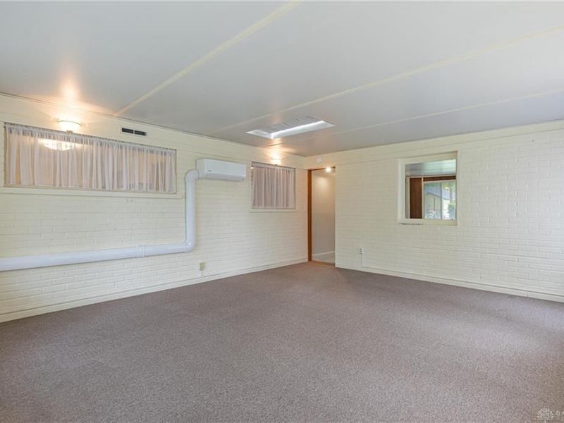 3689 Elmira Drive, Kettering, OH 45439 Photo 11