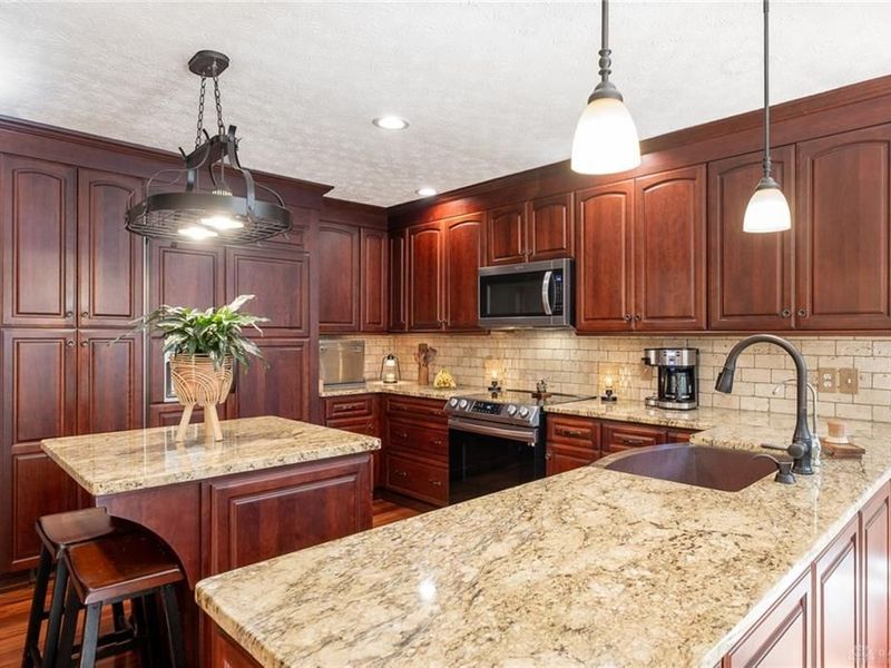 572 Towncrest Drive, Beavercreek, OH 45434 Photo 13