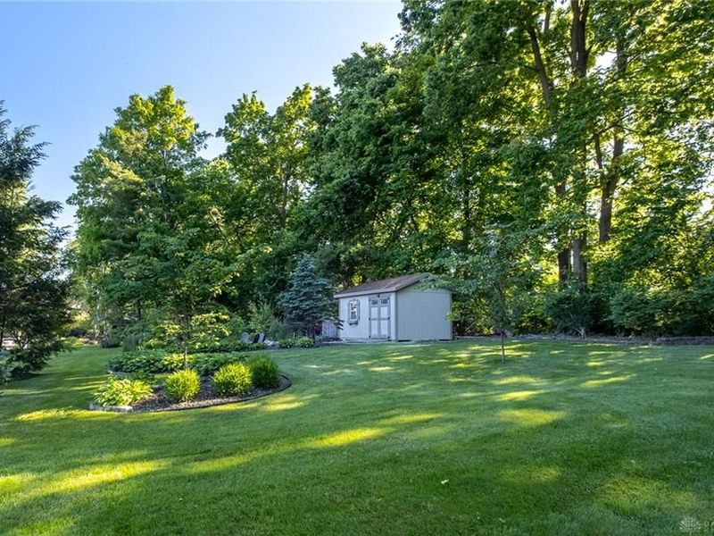 572 Towncrest Drive, Beavercreek, OH 45434 Photo 48