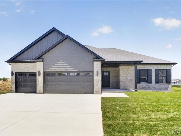 604 Tea Olive Boulevard , O'Fallon, IL 62269