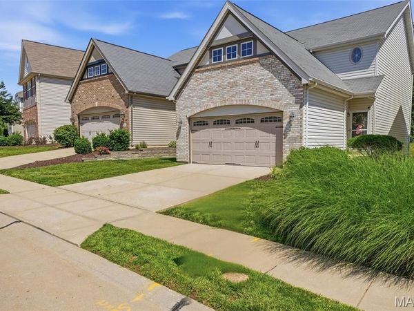1715 Belleau Wood Drive , St Peters, MO 63376