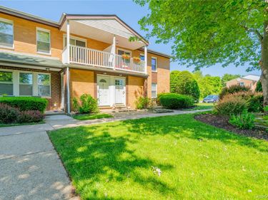 219 Artist Lake Drive, Middle Island, NY 11953